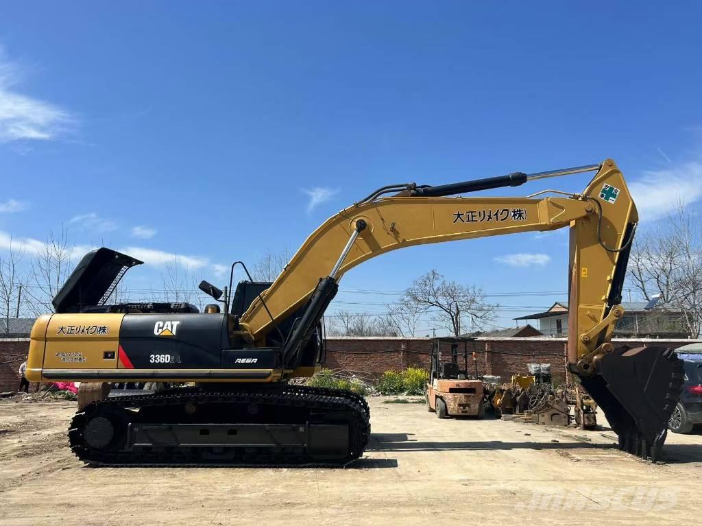 CAT 336 D Paletli ekskavatörler