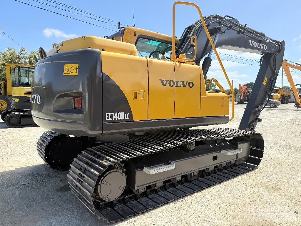 Volvo EC 140 B LC Paletli ekskavatörler