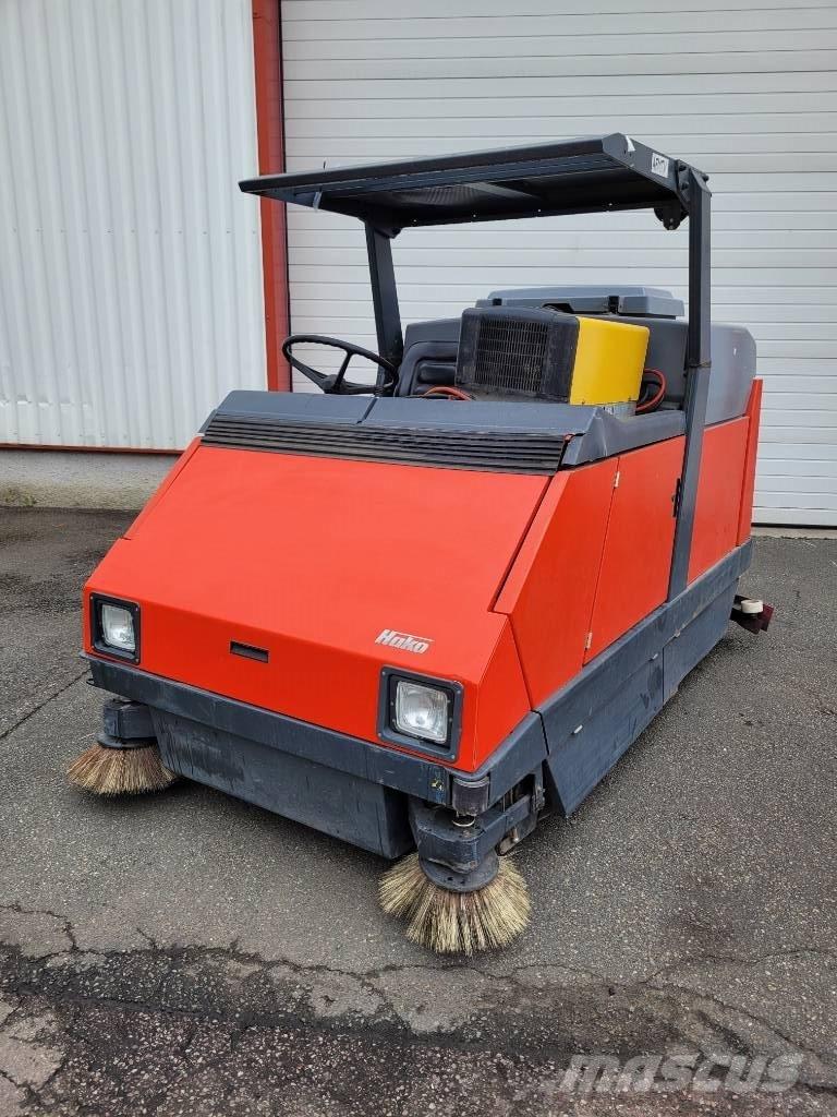 Hako 1500 B Kombine süpürücü-temizleyiciler