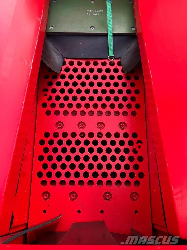 GIPO P90 GIGA Elekler