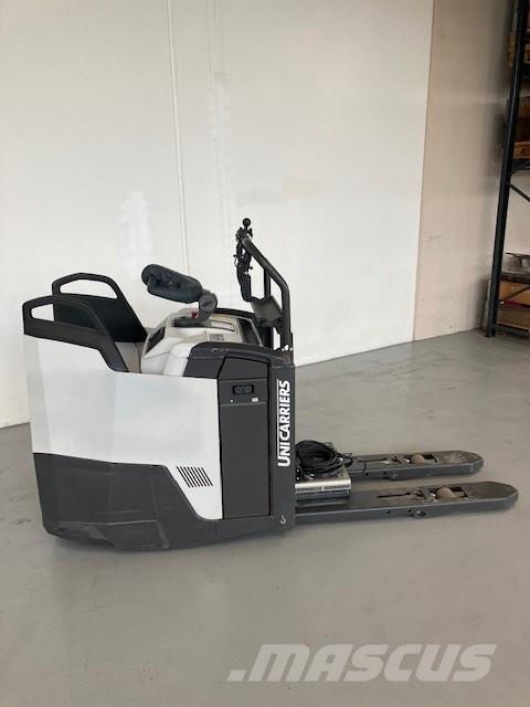 Atlet PLP 200 Akülü depo ekipmanları