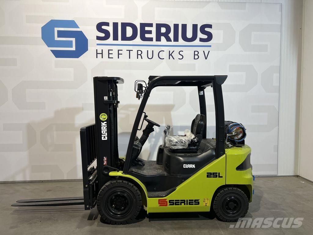 Clark S25L LPG'li forkliftler