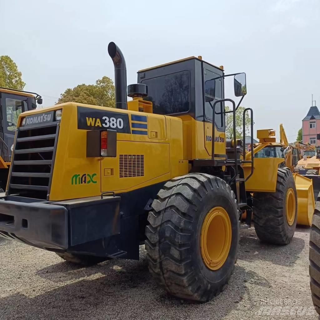 Komatsu WA 380 Tekerlekli yükleyiciler