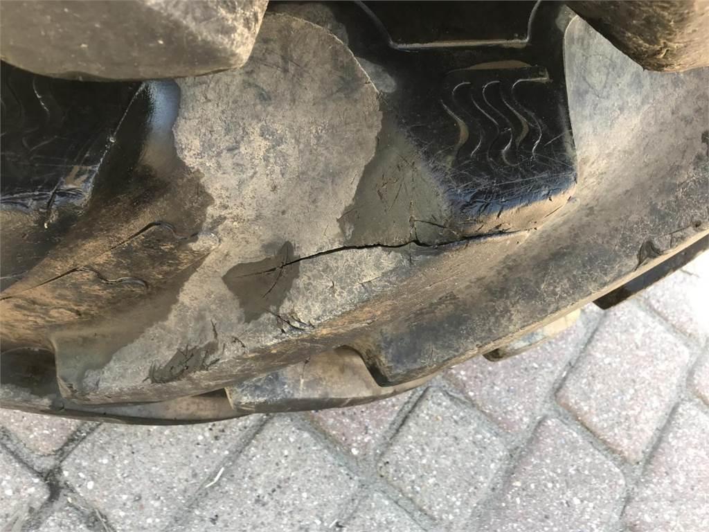 BKT 650/85R42 Tekerlekler
