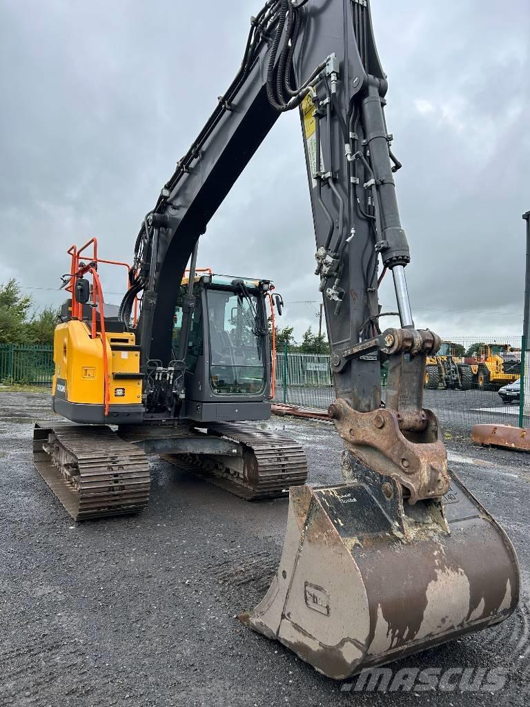 Volvo ECR 145 EL Paletli ekskavatörler