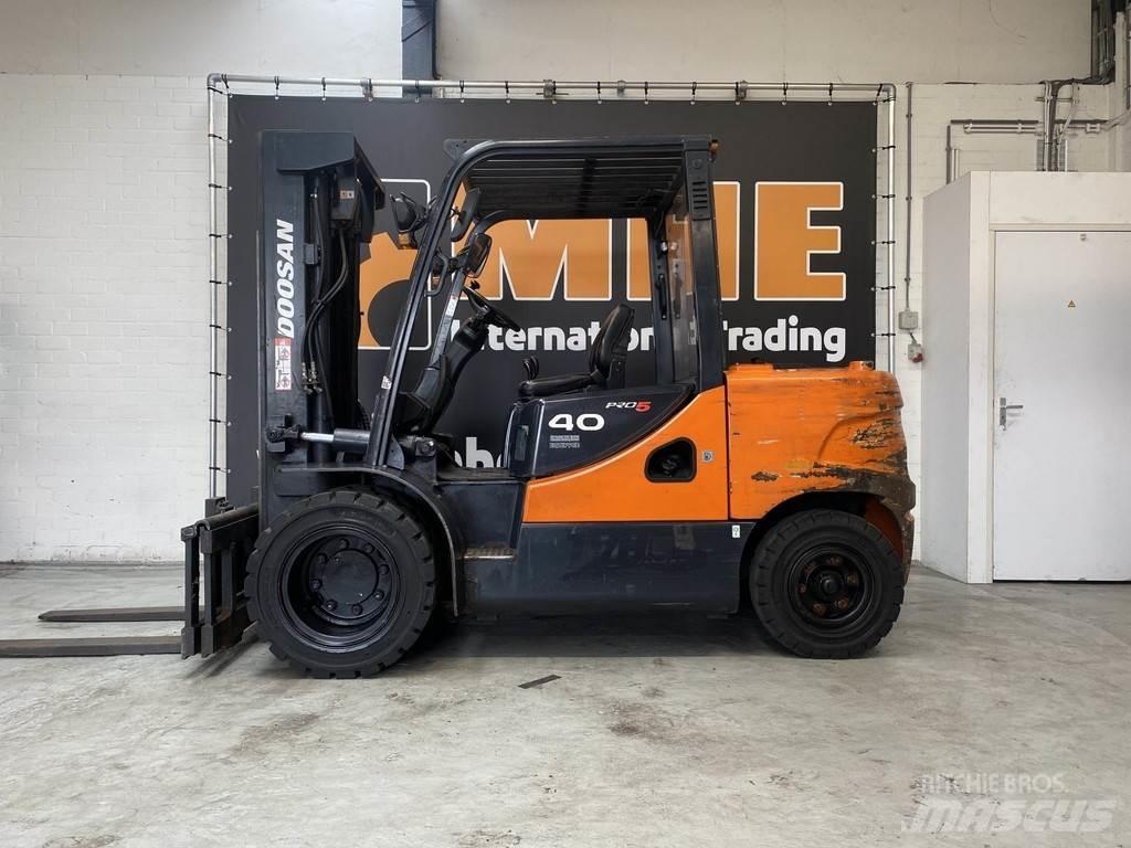Doosan D40SC-5 Dizel forkliftler
