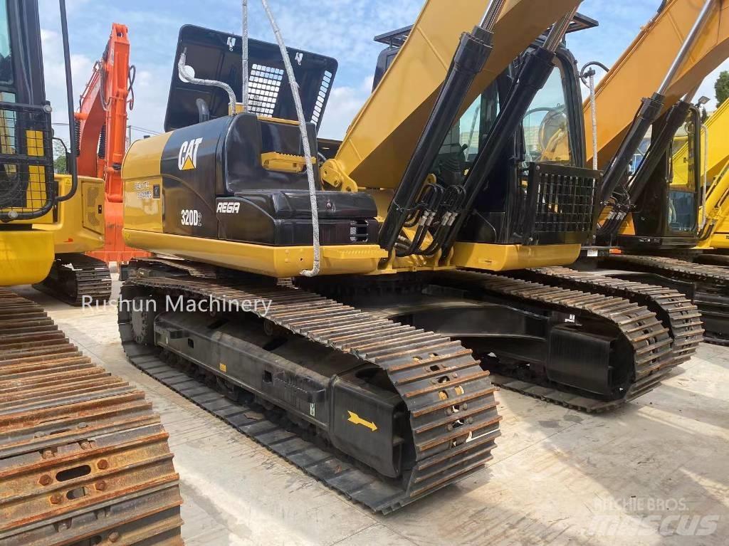 CAT CAT320D Paletli ekskavatörler