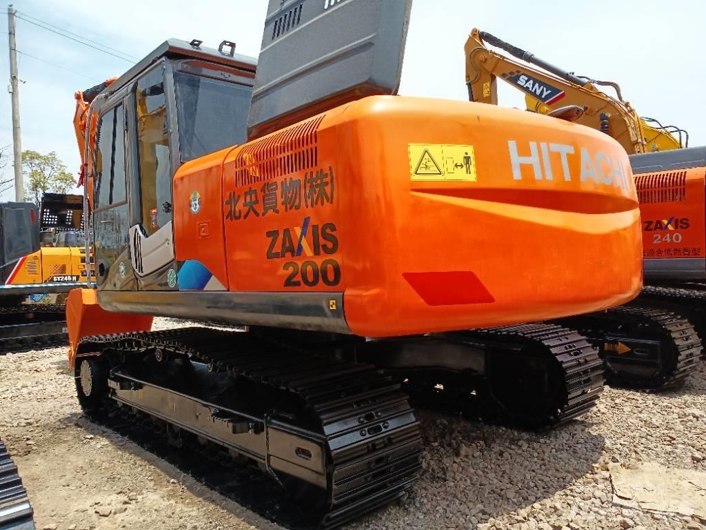 Hitachi ZX 200 Paletli ekskavatörler