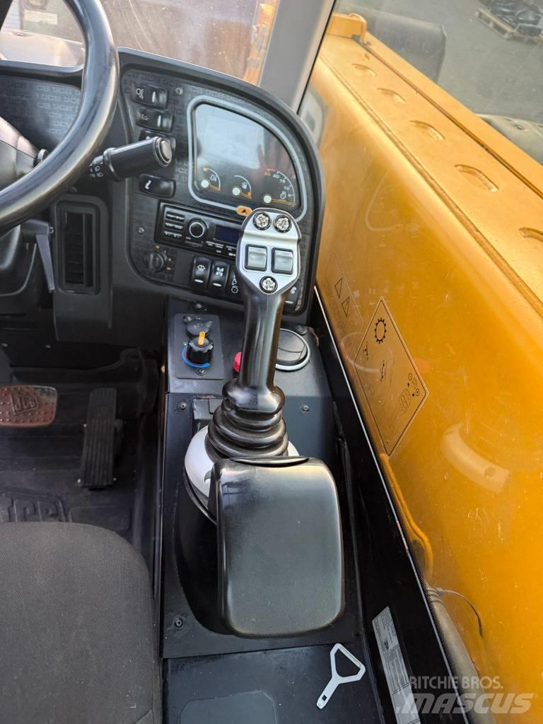 JCB 526-56 Agri Teleskopik tekerlekli yükleyiciler