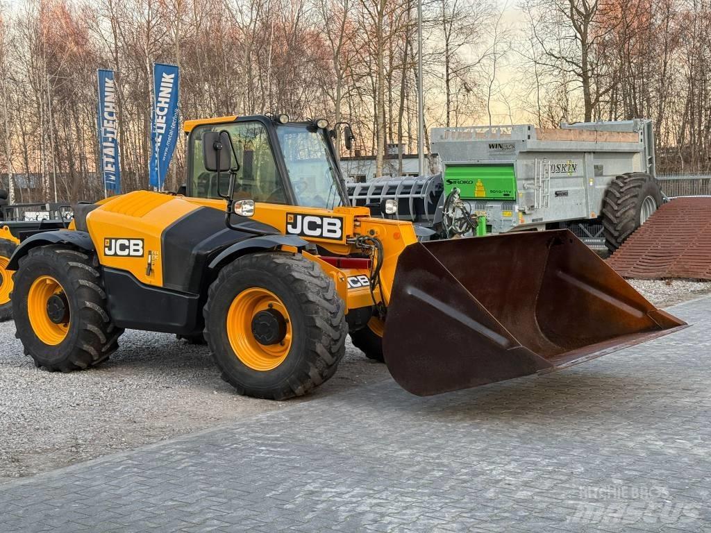 JCB 526-56 Agri Teleskopik tekerlekli yükleyiciler