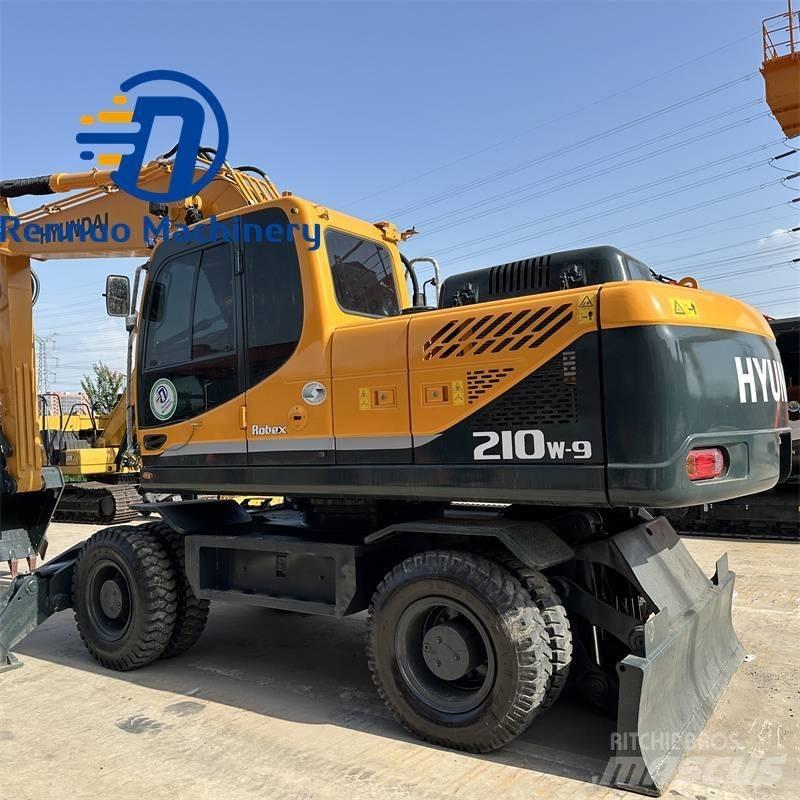 Hyundai 210W-9 Lastik tekerli ekskavatörler