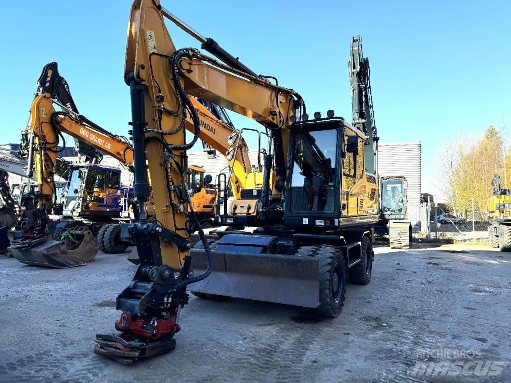 Hyundai HW180 Lastik tekerli ekskavatörler