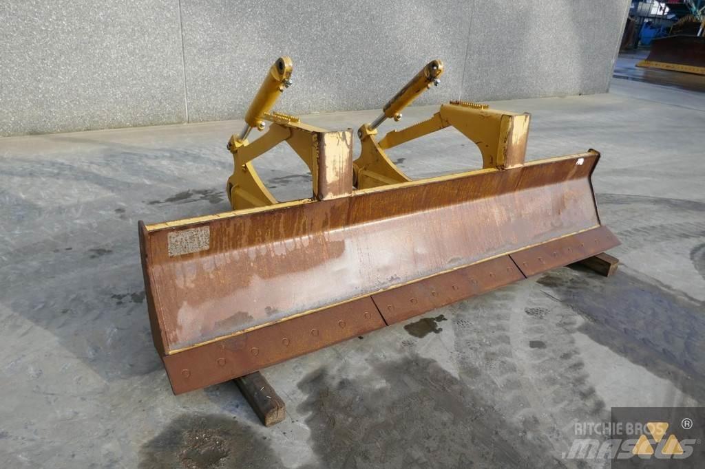 CAT Skidder blade Greyder biçaklari