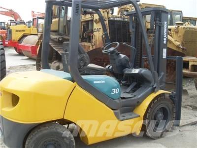 Komatsu FD 30 T-14 Dizel forkliftler