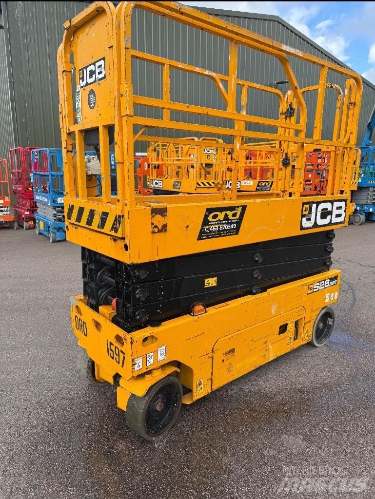JCB S 2632 E Makasli platformlar