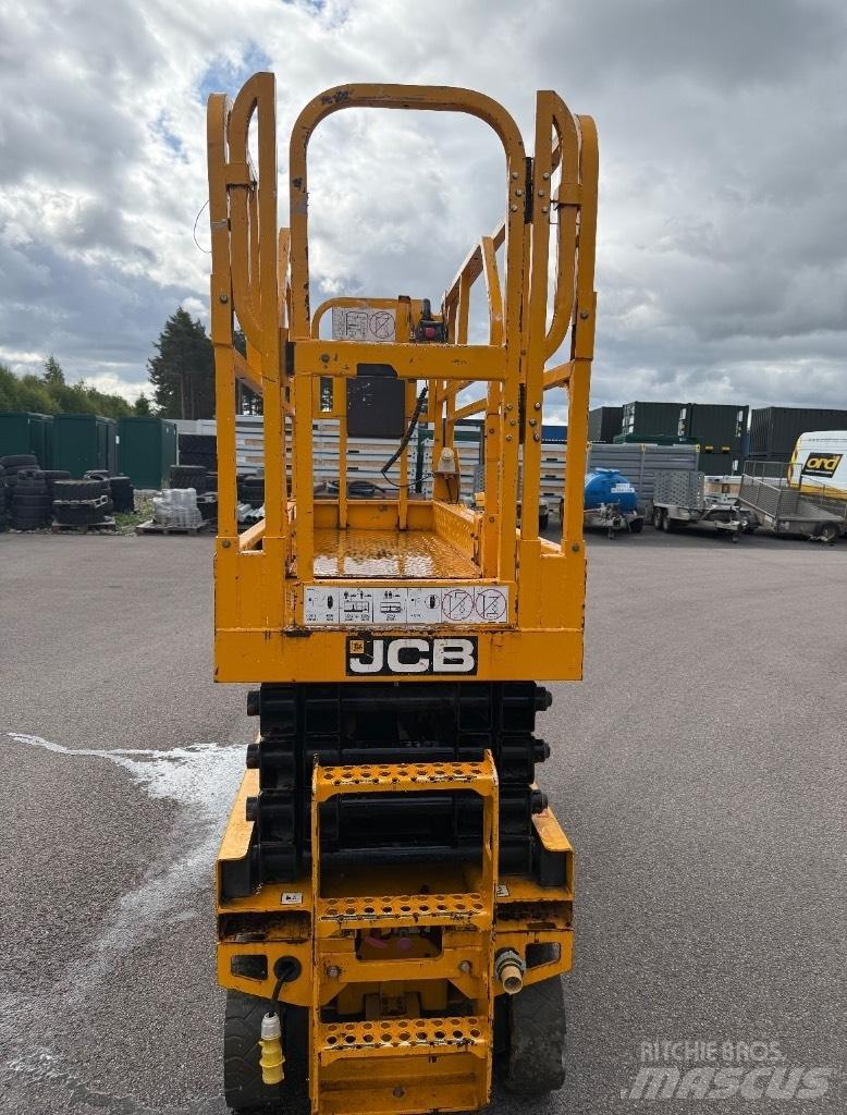 JCB S 2632 E Makasli platformlar