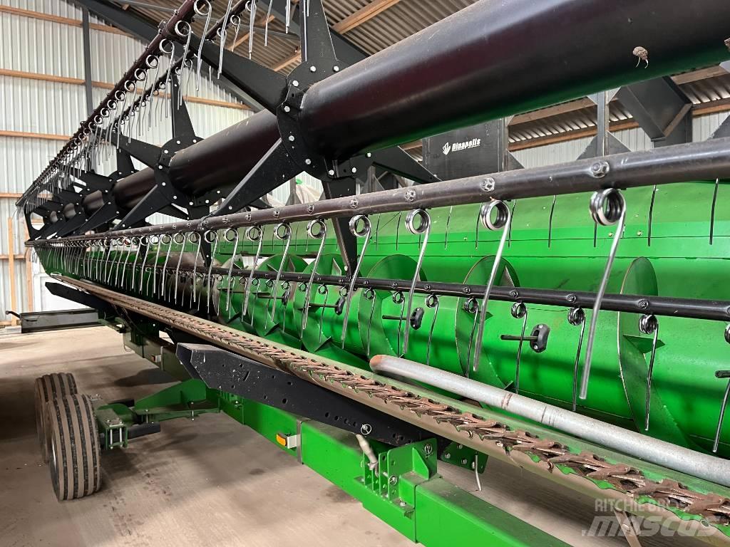 John Deere T670 Biçerdöverler