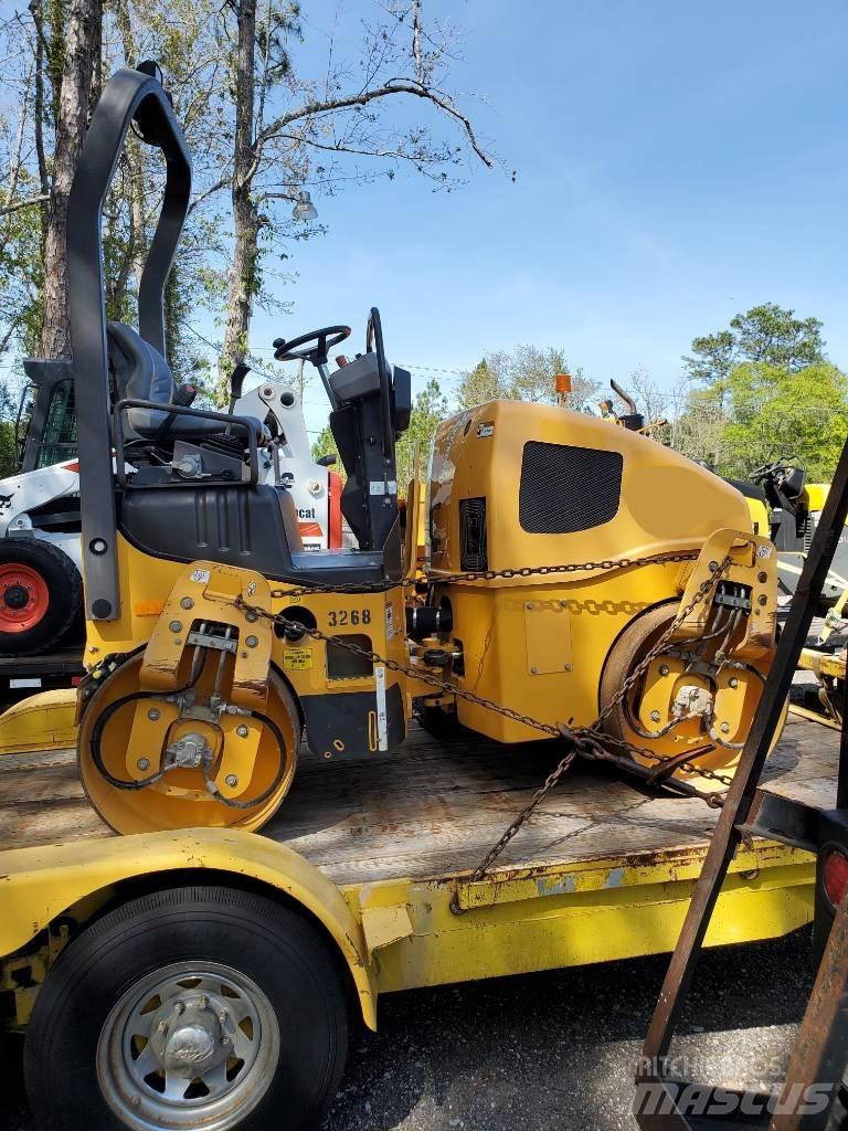 Volvo DD25B Çift tamburlu silindirler