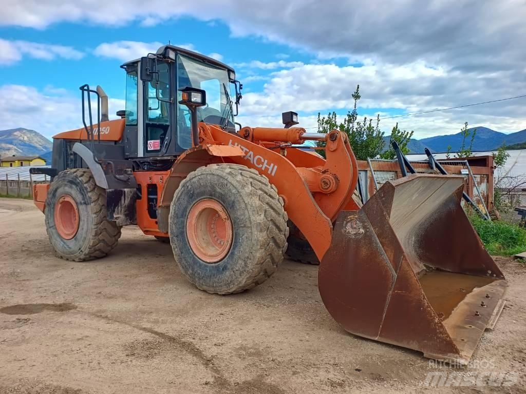 Hitachi ZW 250 Tekerlekli yükleyiciler