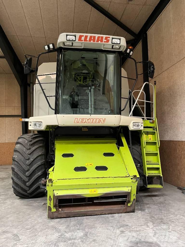 CLAAS Lexion 460 Biçerdöverler