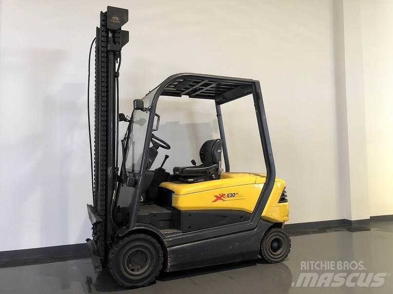 Om-Pimespo XE30 Elektrikli forkliftler