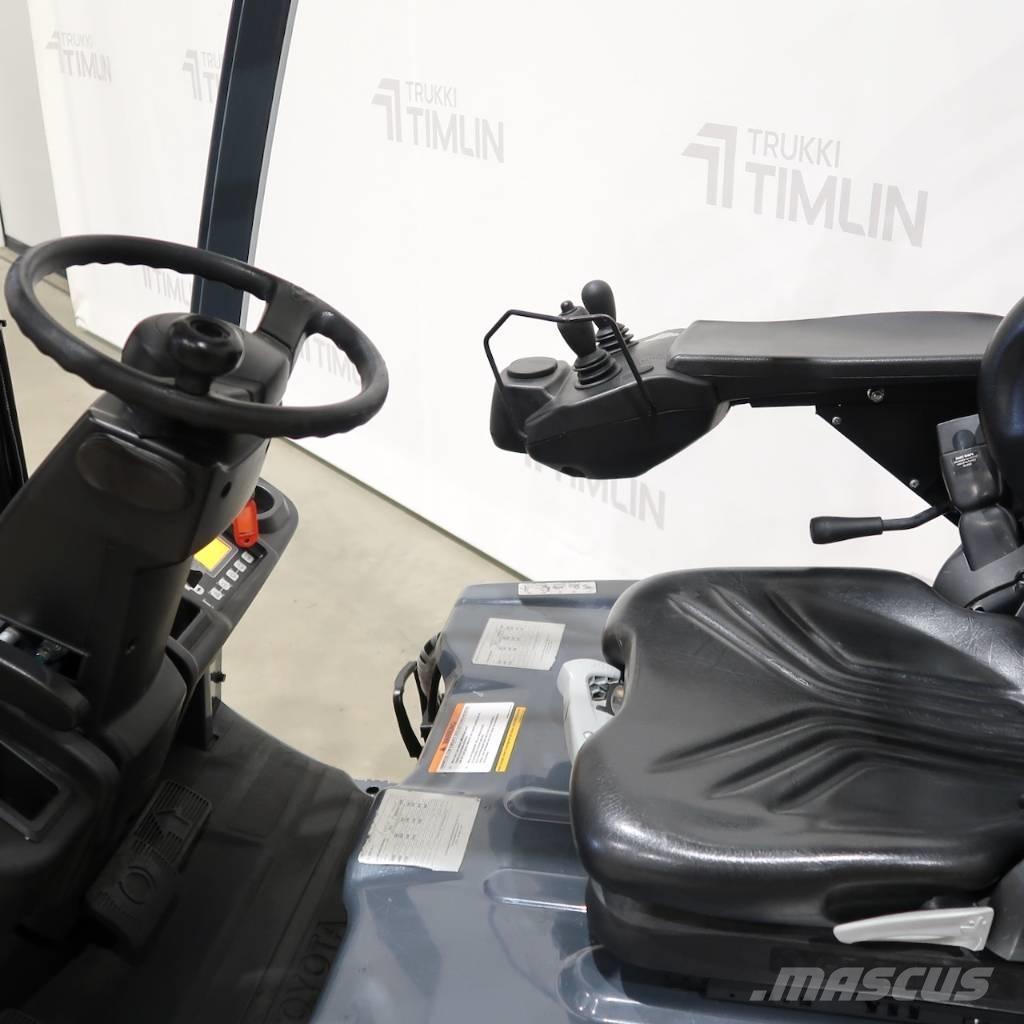 Toyota 8FBM20T Elektrikli forkliftler