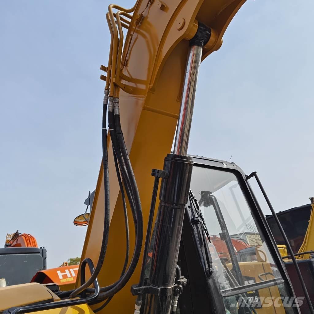 CAT 308 D Midi ekskavatörler 7 - 12 t