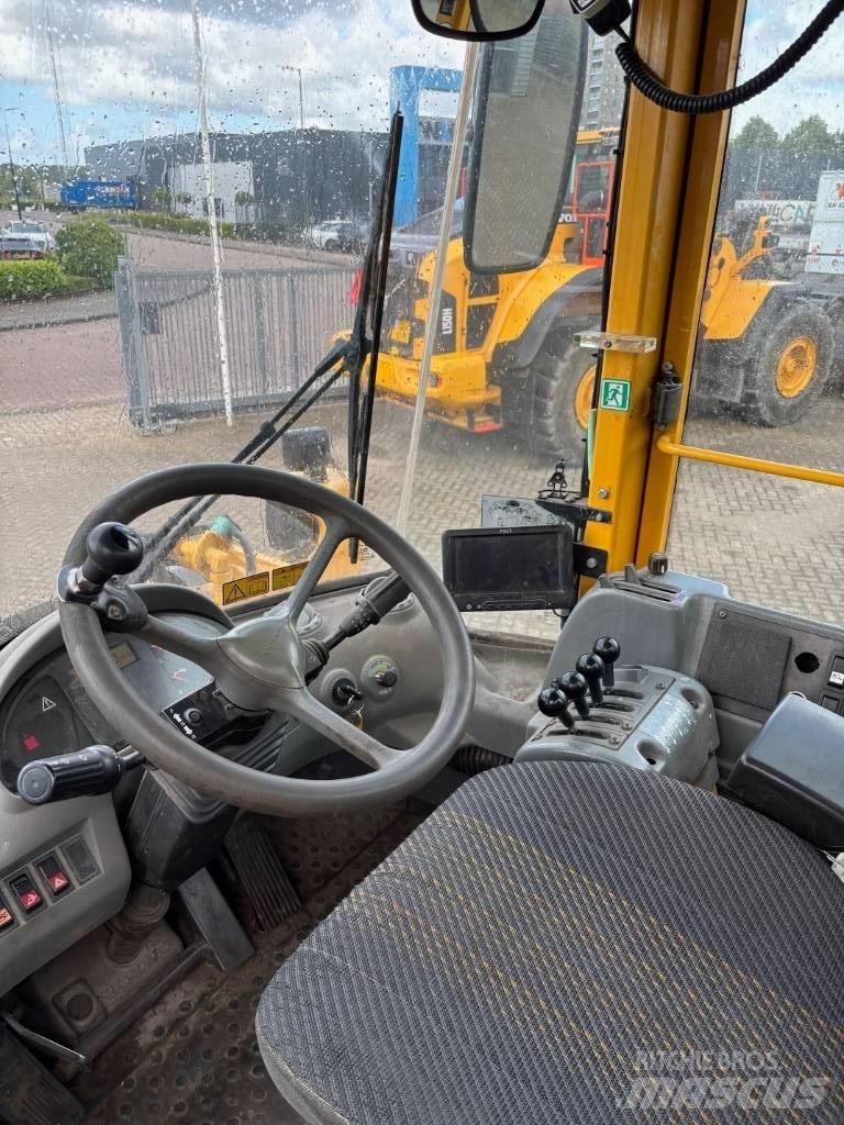 Volvo L 90 E Tekerlekli yükleyiciler