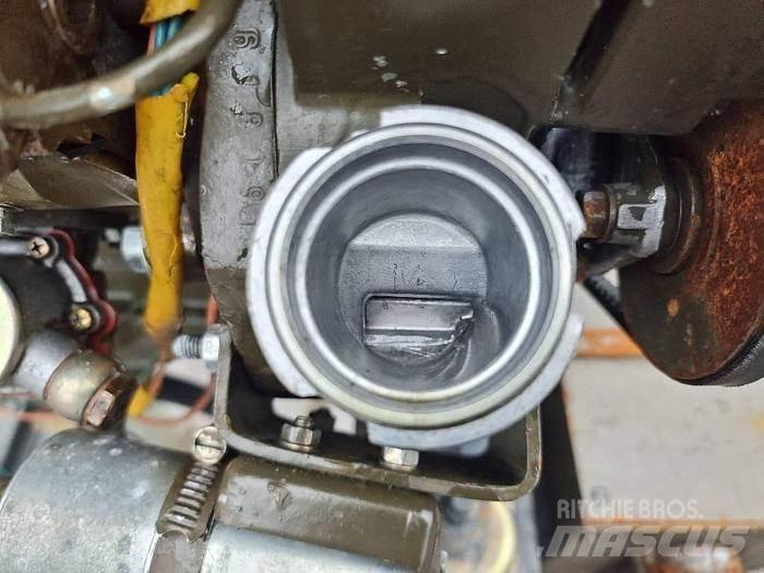  Engines F4L912 Diger aksam