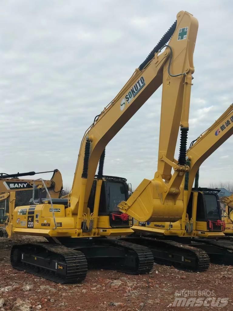 Komatsu PC 200-8 Paletli ekskavatörler