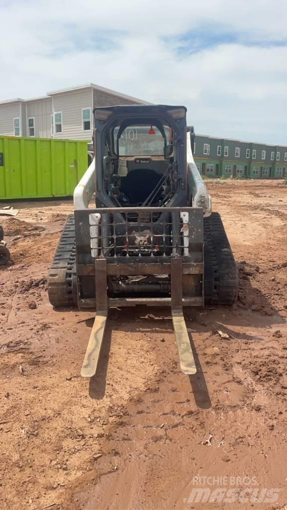 Bobcat T 76 Skid steer loderler