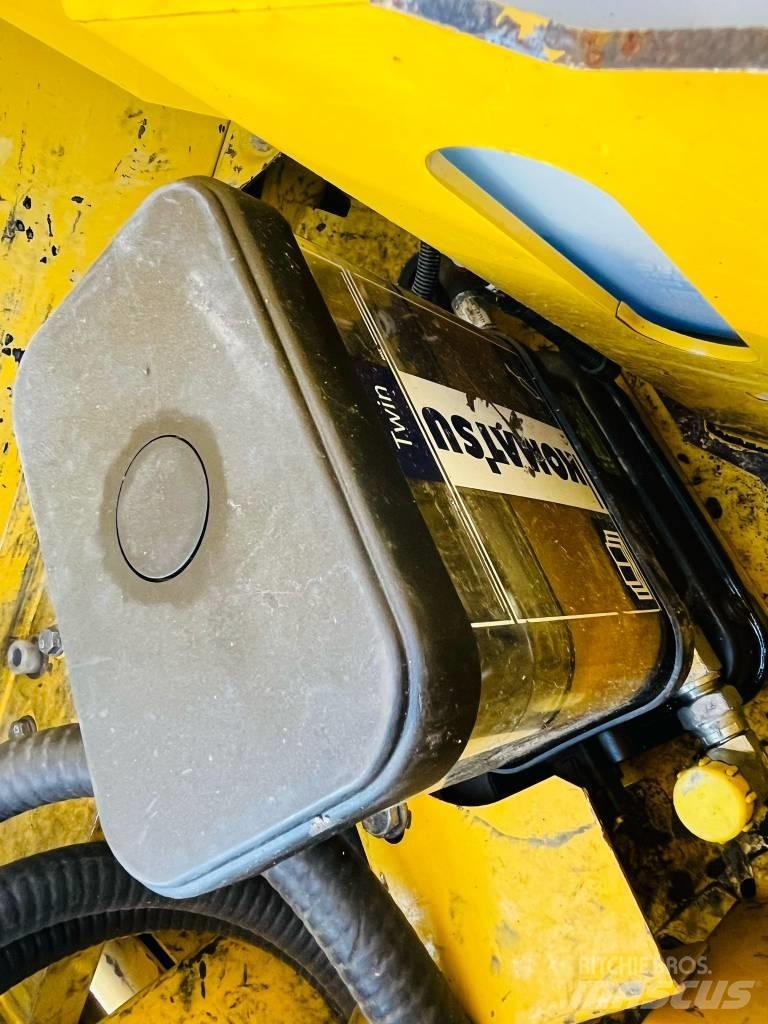 Komatsu PC 210 LC-11 Paletli ekskavatörler