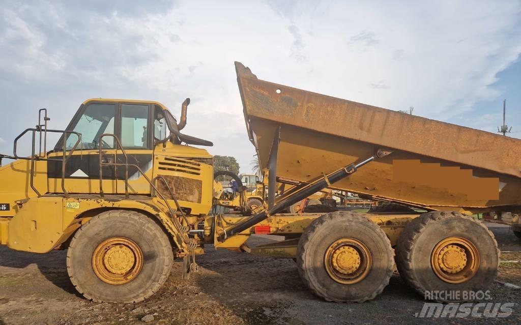 CAT 730 Belden kirma kaya kamyonu