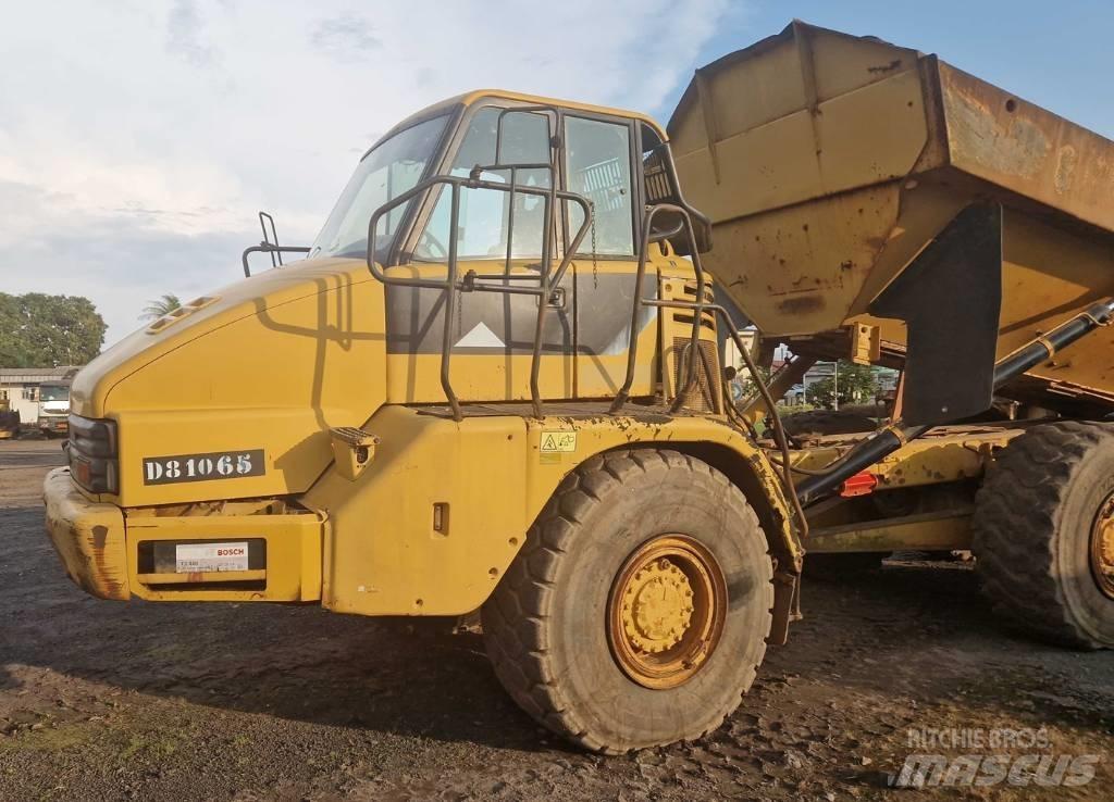CAT 730 Belden kirma kaya kamyonu