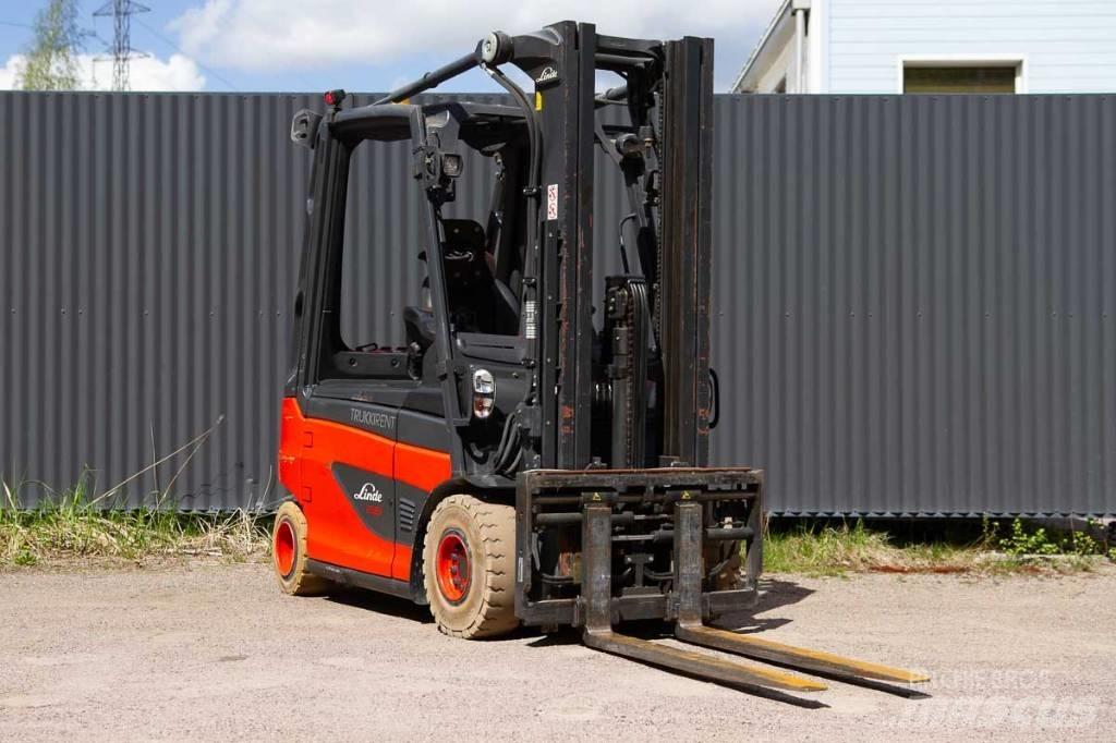 Linde E 25 Elektrikli forkliftler