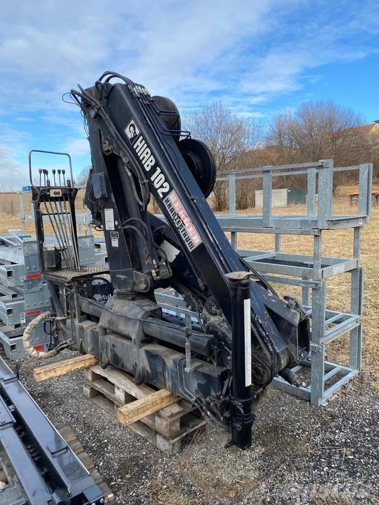 Hiab 102 Yükleme vinçleri