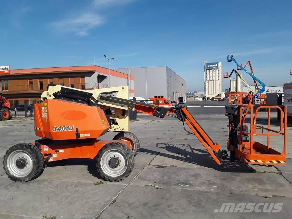 JLG 340AJ Körüklü personel platformları