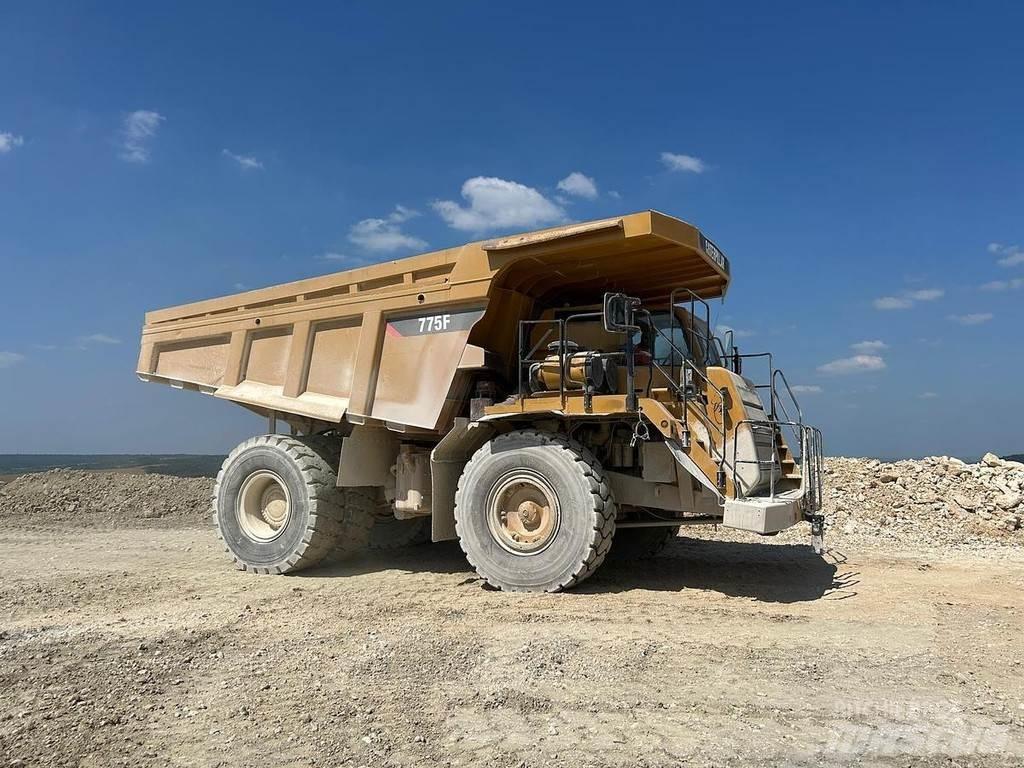 CAT Rebuilt 775F - Belden kirma kamyonlar