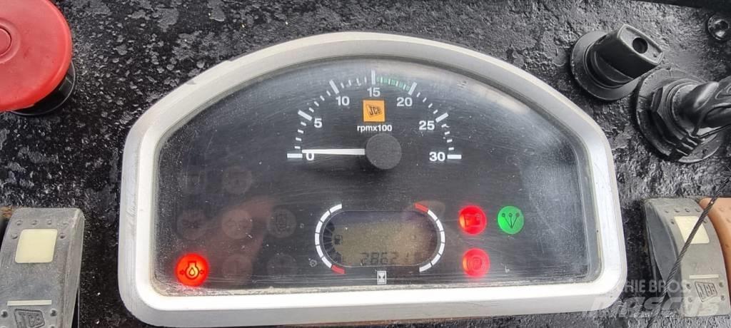 JCB VMT 860 Çift tamburlu silindirler