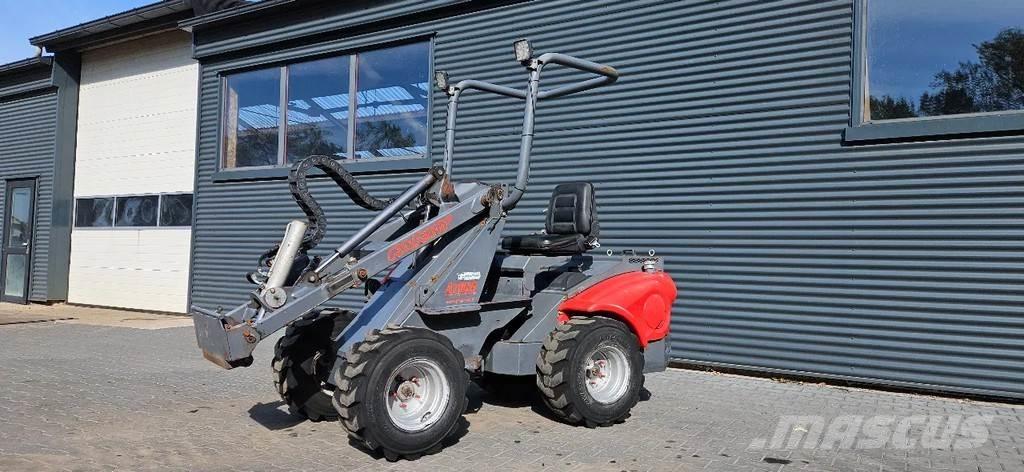 Multione A700 D Mini yükleyiciler