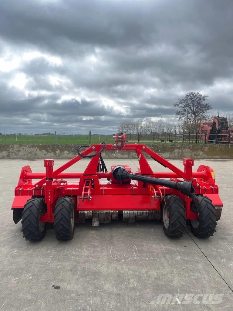  ConceptAGRI SFB300 Diger toprak isleme makina ve aksesuarlari