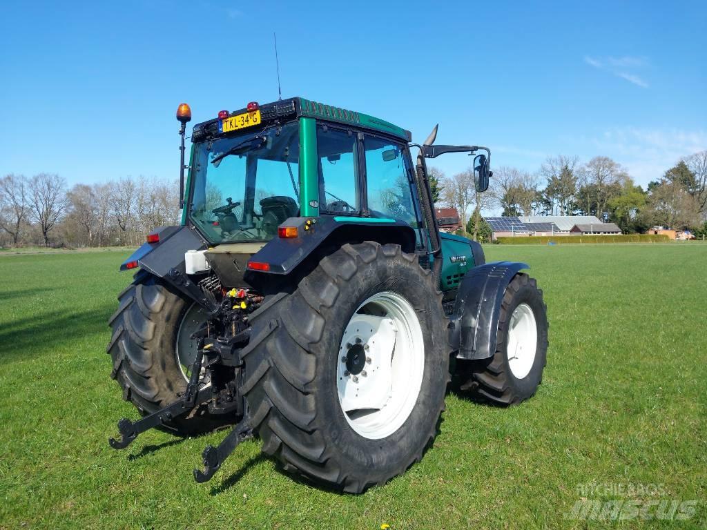 Valtra 6650 TwinTrac Traktörler