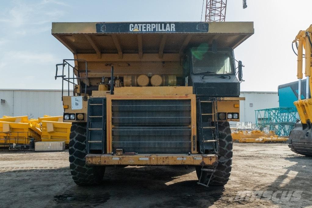 CAT 777 D Yol disi kaya kamyonu
