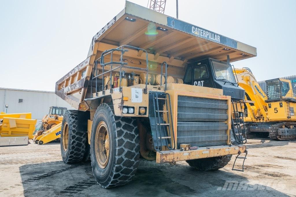 CAT 777 D Yol disi kaya kamyonu