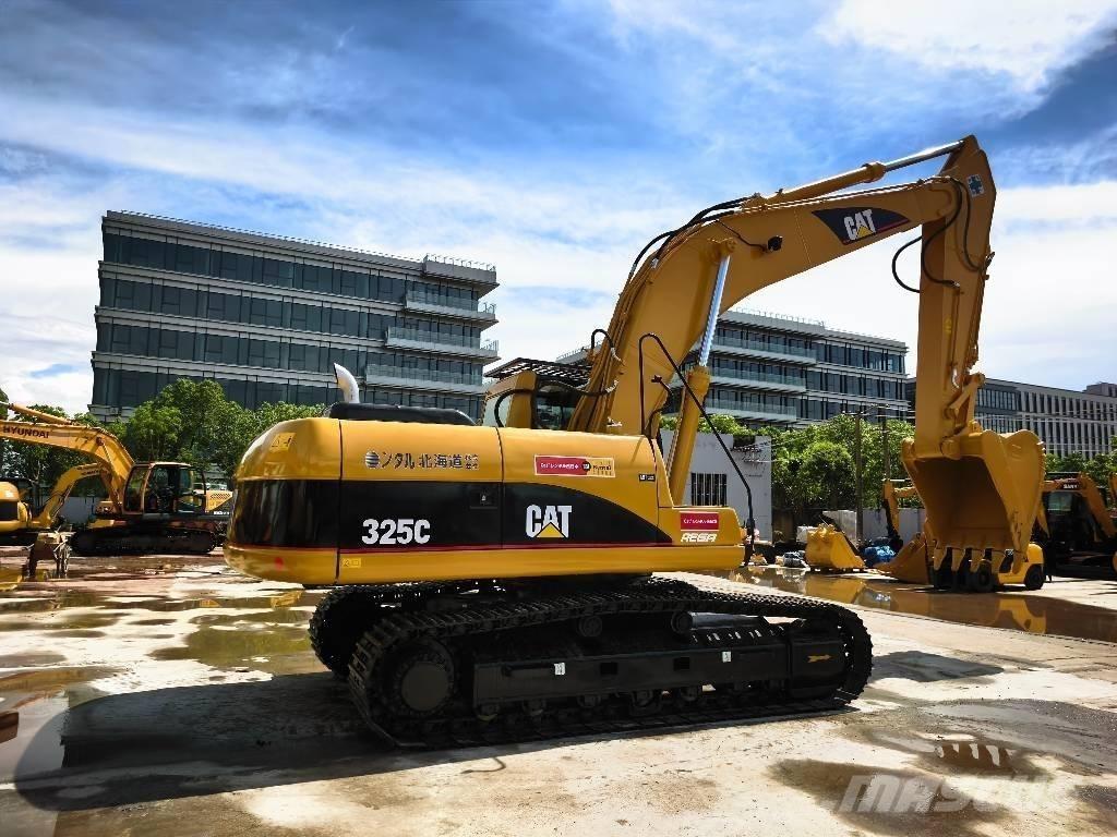CAT 325 C Paletli ekskavatörler