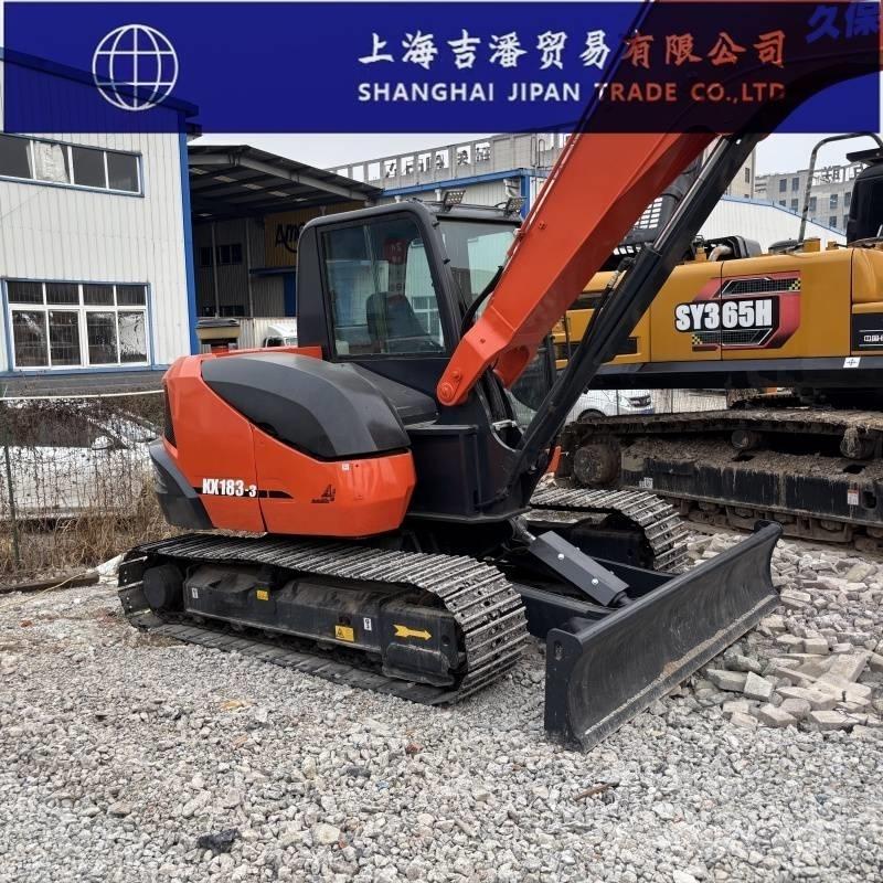 Kubota 183 Paletli ekskavatörler