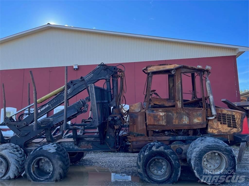 Komatsu 840TX Tomruk yükleyici traktörler