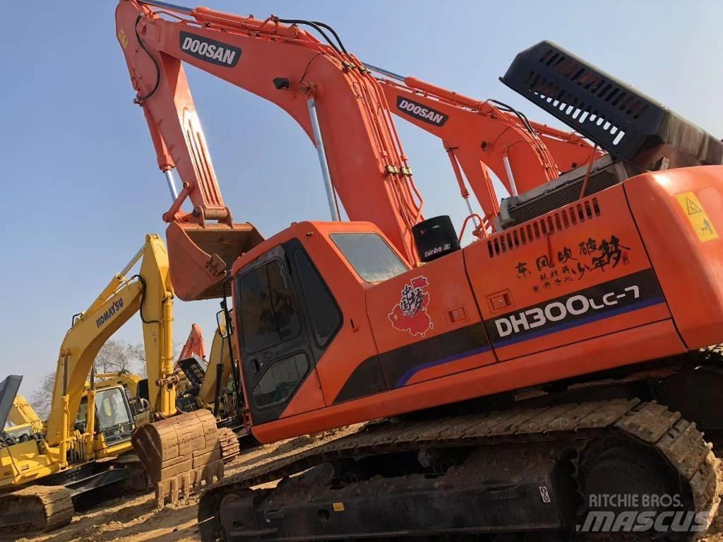 Doosan 300-7 Paletli ekskavatörler