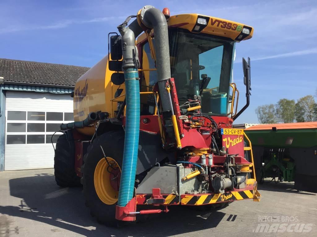 Vredo VT3936 Sivi gübre ve ilaç tankerleri