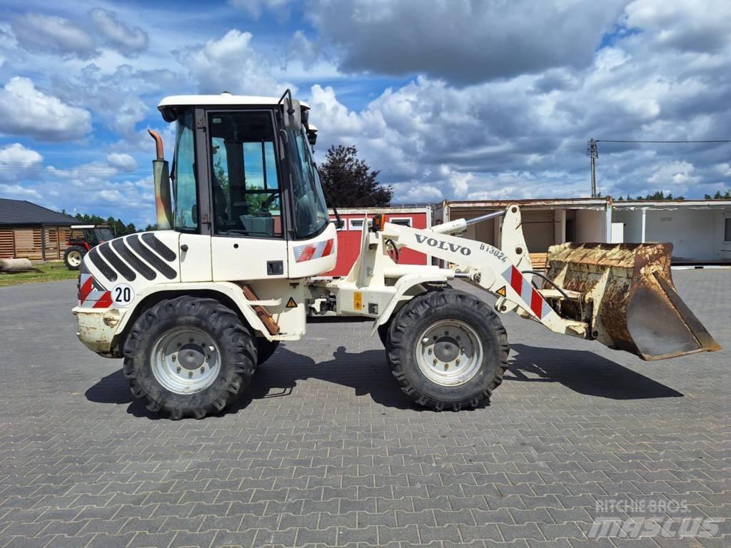 Volvo L 30 B Tekerlekli yükleyiciler